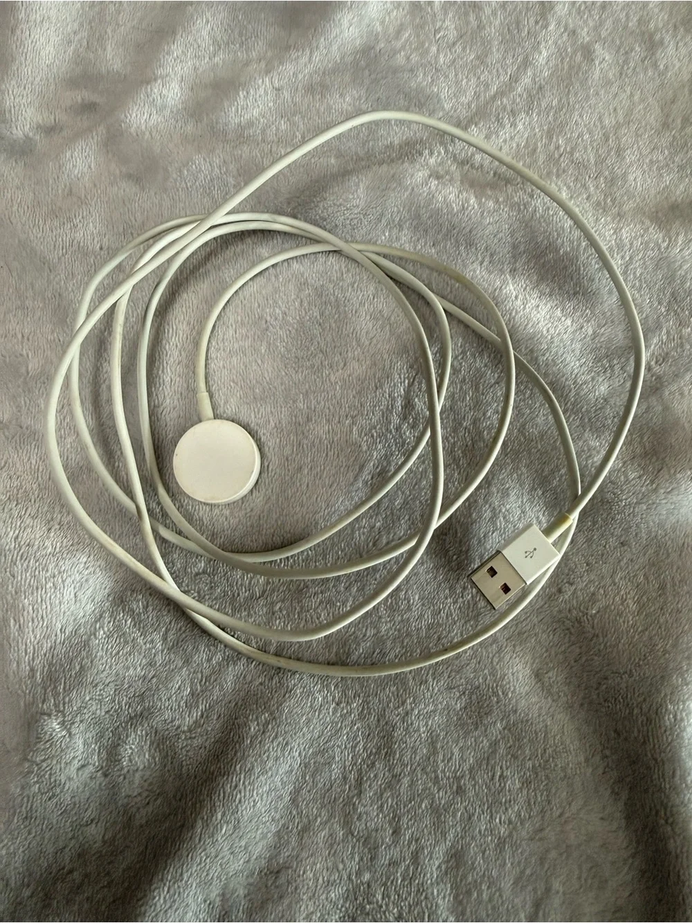 White Magnetic Charging Cable for Apple Smartwatch